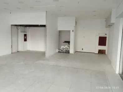 Ponto Comercial para alugar, 80m² no Ingá, Niterói