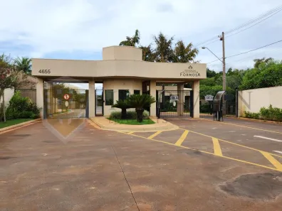 Casa de Condomínio com 3 Quartos para alugar, 190m² no Vila do Golf, Ribeirão Preto