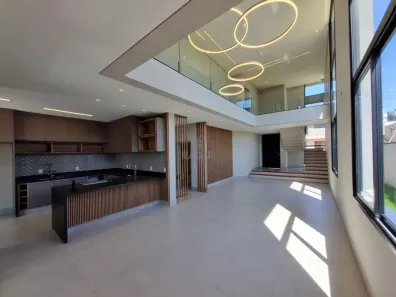 Casa de Condomínio com 4 Quartos à venda, 330m² no Swiss Park, Campinas