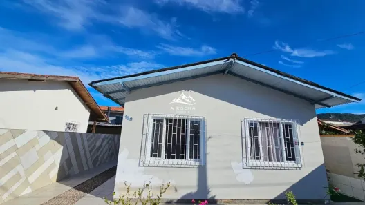 Casa com 4 Quartos à venda, 120m² no Caminho Novo, Palhoça