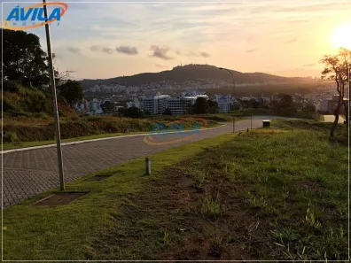 Lote/Terreno à venda, 450m² no Itacorubi, Florianópolis