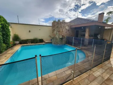Sobrado com 4 Quartos à venda, 350m² no Condomínio Sunset Park, São José dos Campos