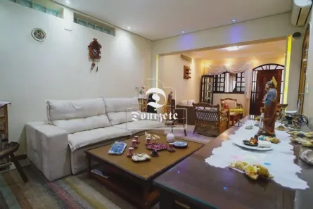 Sobrado com 3 Quartos à venda, 200m² no Vila Assunção, Santo André
