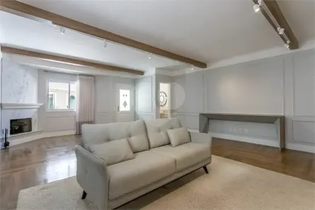 Casa de Condomínio com 4 Quartos à venda, 257m² no Jardim Prudência, São Paulo