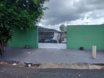 Casa com 8 Quartos à venda, 146m² no Ouro Verde, Londrina