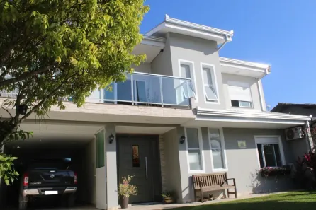 Sobrado com 3 Quartos à venda, 312m² no Samambaial, Itapoá