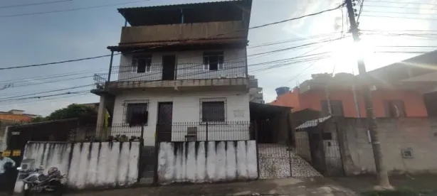 Sobrado com 3 Quartos à venda, 146m² no Santos Dumont, Juiz de Fora