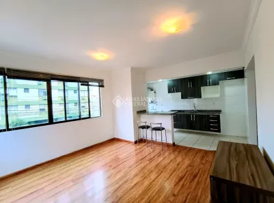 Apartamento com 2 Quartos à venda, 73m² no Vila Ipiranga, Porto Alegre