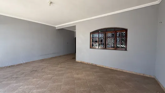 Sobrado com 4 Quartos à venda, 254m² no Vila Urupês, Suzano