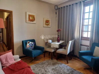 Apartamento com 2 Quartos à venda, 68m² no Bom Fim, Porto Alegre