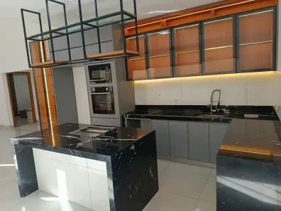 Casa de Condomínio com 4 Quartos para alugar, 200m² no Conjunto Habitacional Jardim Sabiá, Senador Canedo