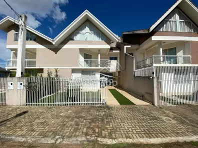 Sobrado com 3 Quartos à venda, 254m² no Estrela, Ponta Grossa