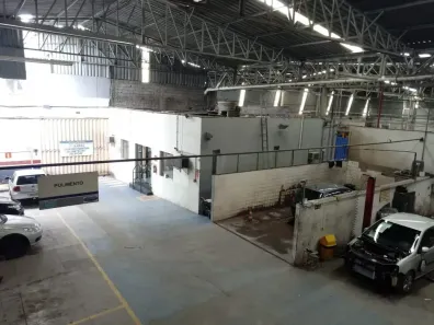 Galpão/Depósito/Armazém à venda, 2500m² no São Francisco, Belo Horizonte