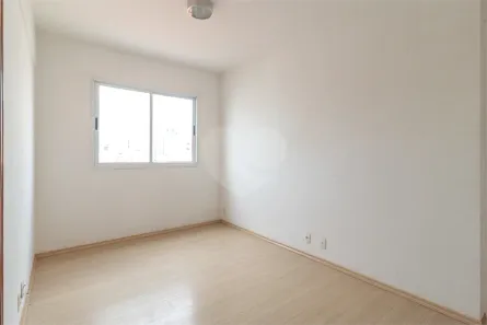Apartamento com 2 Quartos para alugar, 55m² no Luz, São Paulo