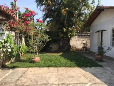 Casa com 3 Quartos à venda, 216m² no Piratininga, Niterói