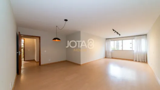 Apartamento com 3 Quartos para alugar, 101m² no Água Verde, Curitiba