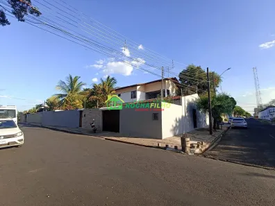 Casa com 4 Quartos à venda, 294m² no Piçarreira, Teresina