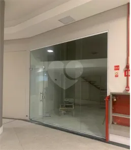 Ponto Comercial à venda, 55m² no Enseada do Suá, Vitória