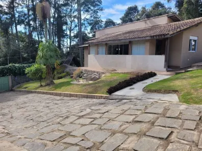 Fazenda/Sítio com 5 Quartos à venda, 240m² no Caete (Mailasqui), São Roque