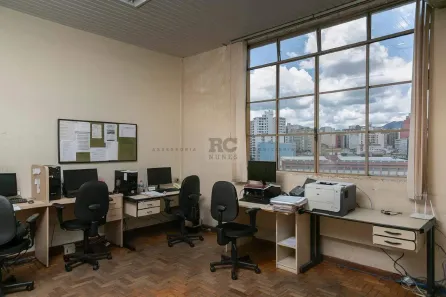 Sala Comercial para alugar, 1100m² no Carlos Prates, Belo Horizonte