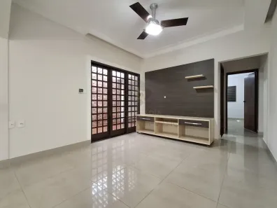 Casa com 3 Quartos à venda, 160m² no Vila Albertina, Ribeirão Preto