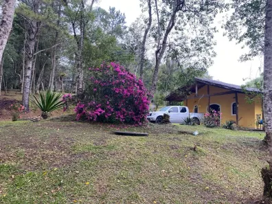 Fazenda/Sítio com 3 Quartos à venda, 28000m² no Centro, Juquitiba