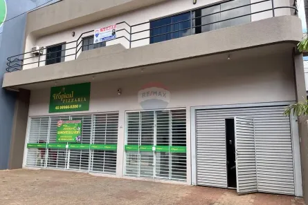Prédio Comercial com 3 Quartos à venda, 327m² no Coqueiral, Cascavel