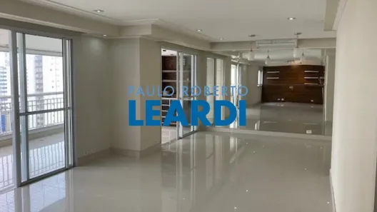 Apartamento com 3 Quartos para alugar, 185m² no Vila Romana, São Paulo
