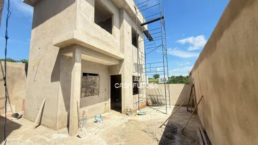 Casa de Condomínio com 2 Quartos à venda, 65m² no Roma, Volta Redonda