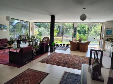 Casa de Condomínio com 4 Quartos para alugar, 390m² no Jardim Jurema, Valinhos