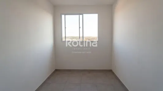 Apartamento com 2 Quartos à venda, 37m² no Jardim Patrícia, Uberlândia