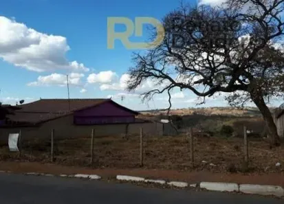 Lote/Terreno à venda, 1320m² no Floresta, Matozinhos