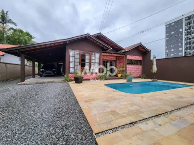 Casa com 2 Quartos à venda, 153m² no Rau, Jaraguá do Sul