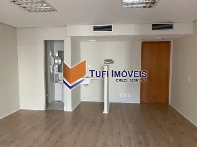 Sala Comercial à venda, 30m² no Vila Olímpia, São Paulo