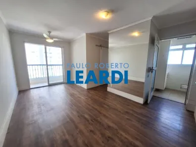 Apartamento com 2 Quartos à venda, 48m² no Vila Anastácio, São Paulo