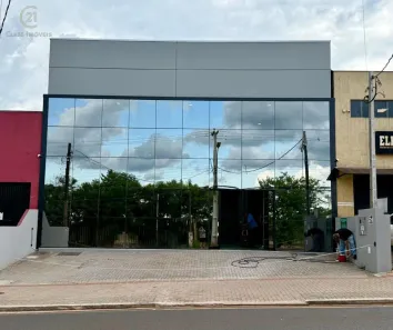 Galpão/Depósito/Armazém para alugar, 554m² no Coliseu, Londrina