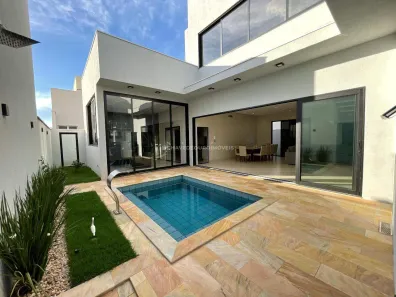 Casa de Condomínio com 4 Quartos à venda, 298m² no Jardim do Lago, Uberaba