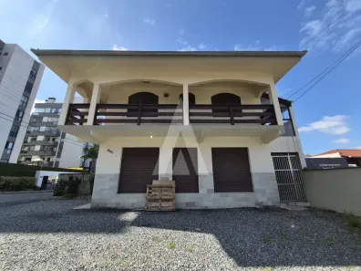 Sala Comercial para alugar, 49m² no Petrópolis, Joinville
