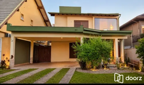 Casa de Condomínio com 3 Quartos à venda, 300m² no Chapéu do Sol, Porto Alegre