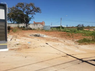 Lote/Terreno à venda, 367m² no Setor Três Marias I, Goiânia