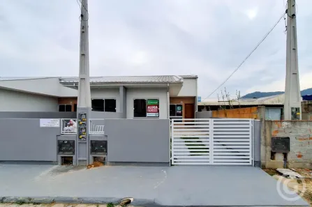 Casa com 2 Quartos para alugar, 55m² no Forquilhas, São José