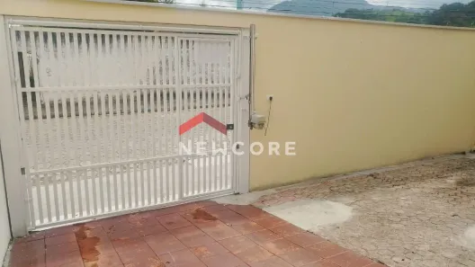 Sobrado com 5 Quartos à venda, 232m² no Centro, Caraguatatuba