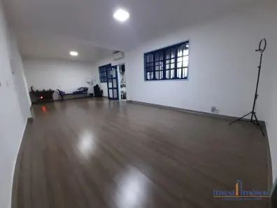 Imóvel Comercial com 4 Quartos para alugar, 180m² no Jardim Camburi, Vitória