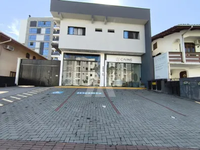 Ponto Comercial para alugar, 100m² no Santo Antônio, Joinville