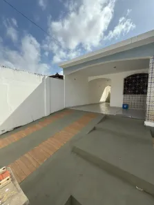 Casa com 3 Quartos à venda, 100m² no Bequimão, São Luís