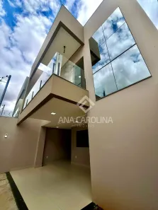 Casa com 3 Quartos à venda, 105m² no Planalto, Montes Claros