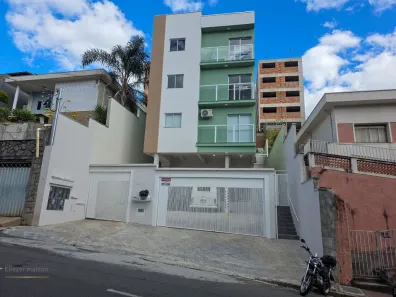 Apartamento com 2 Quartos à venda, 60m² no Centro, Poços de Caldas