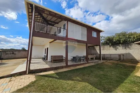 Fazenda/Sítio com 4 Quartos à venda, 1077m² no Jaboticatubas, Jaboticatubas