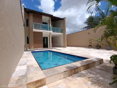 Casa com 4 Quartos à venda, 200m² no Jóquei Clube, Fortaleza