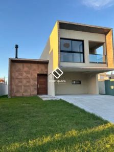 Casa com 3 Quartos à venda, 224m² no Laranjal, Pelotas